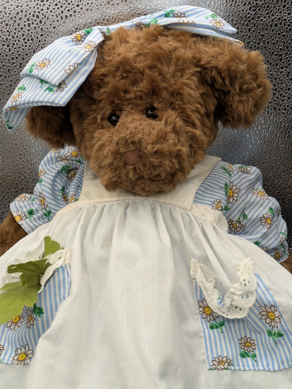 GANZ Cottage Collectible Daisy Teddy Bear in Blue Daisy Dress with White Apron